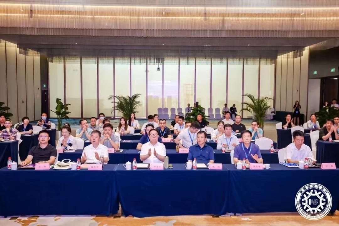 【喜訊】豐上光電智能斑馬線預(yù)警系統(tǒng)助力2023第五屆智慧交通萬里行北京站活動圓滿舉辦！